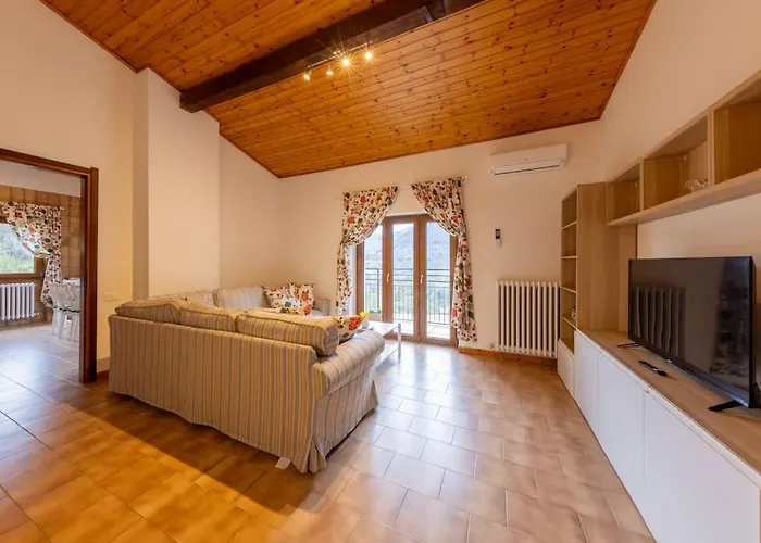 Lejlighed Ca Del Restel Castiglione dʼIntelvi